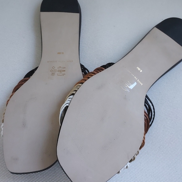 SAKS FIFTH AVENUE Strappy 5 Color Slides Size 8M NWOT - Picture 6 of 8